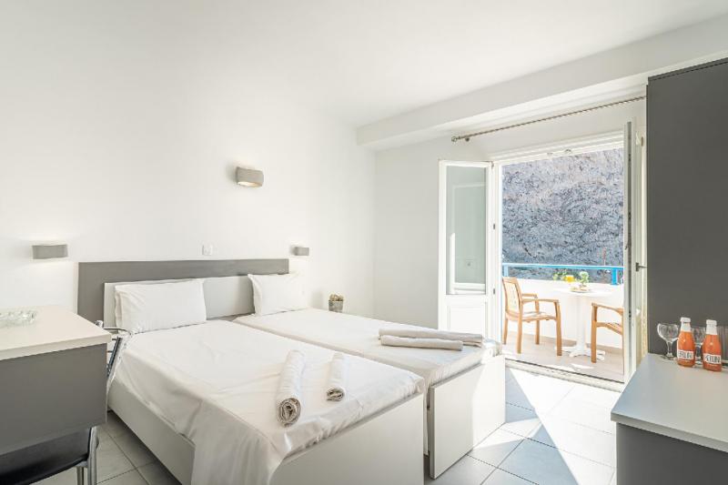 Szantorini Perissa utazás Marianna Hotel