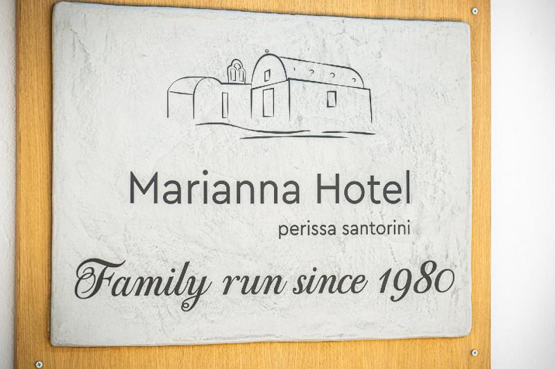 Szantorini Perissa utazás Marianna Hotel