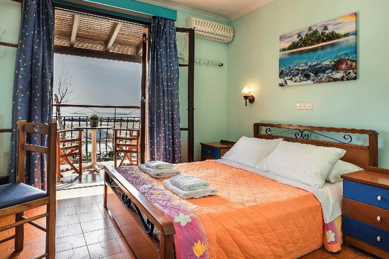 Kefalonia Katelios utazás Medusa Apartmanház