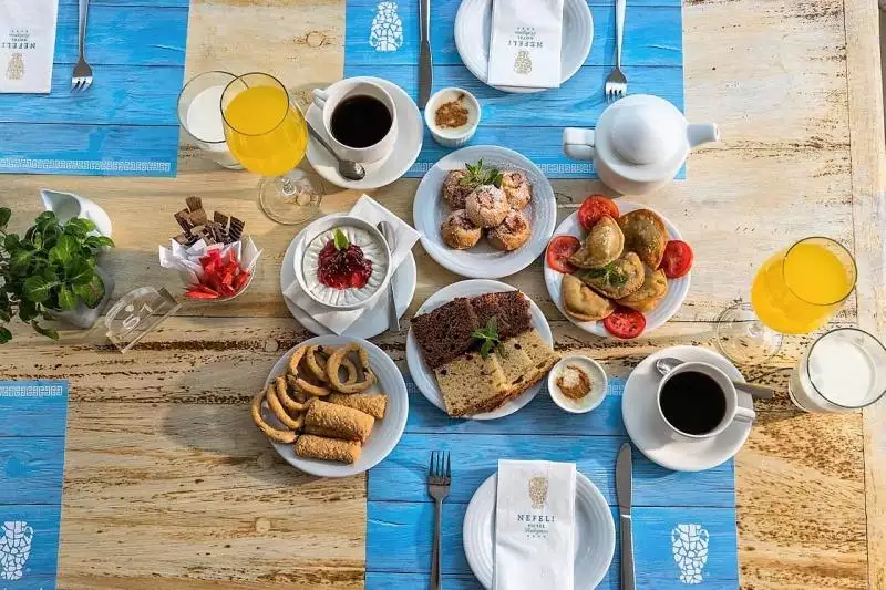 Nefeli Hotel Kréta Platanias