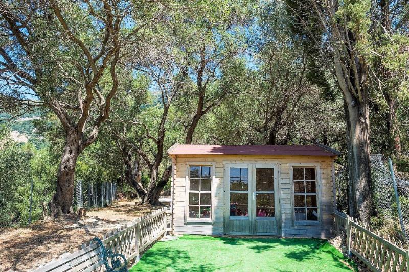 Korfu Paleokastritsa utazás Paleo ArtNouveau Hotel