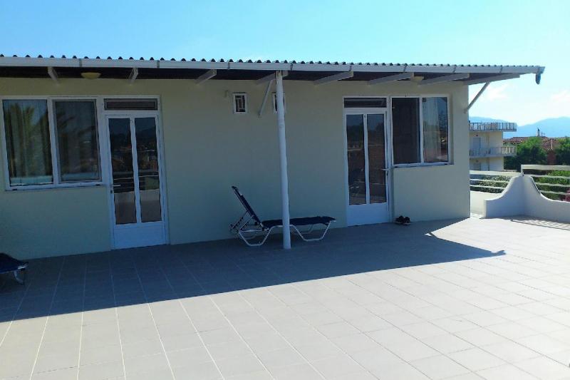 Zakynthos Laganas utazás Stratos Apartmanház