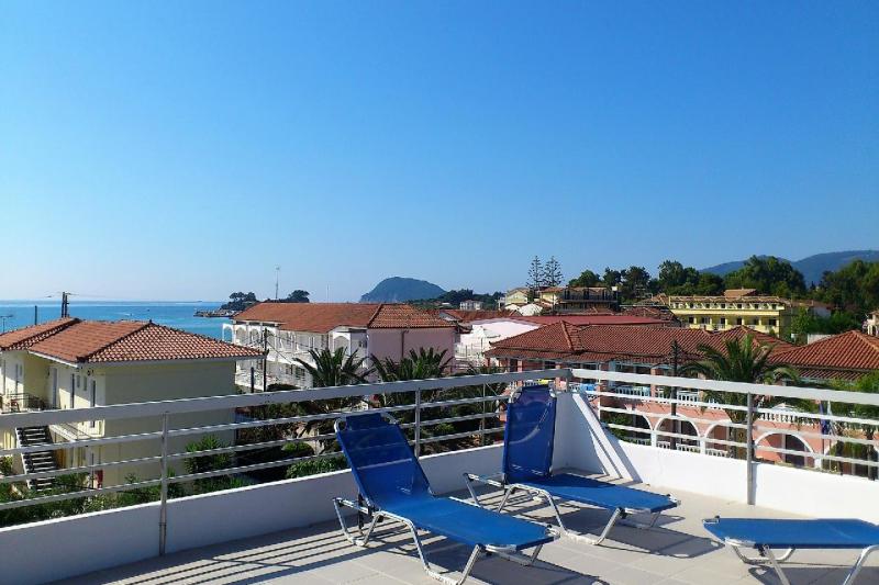 Zakynthos Laganas utazás Stratos Apartmanház