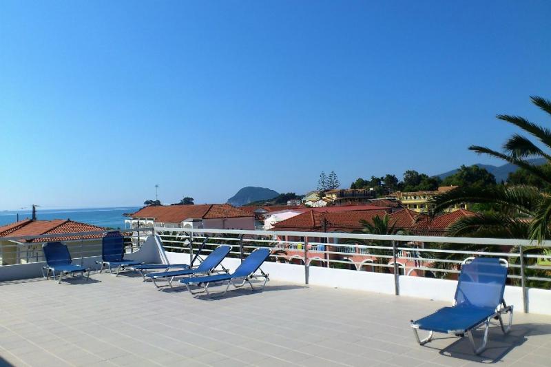 Zakynthos Laganas utazás Stratos Apartmanház