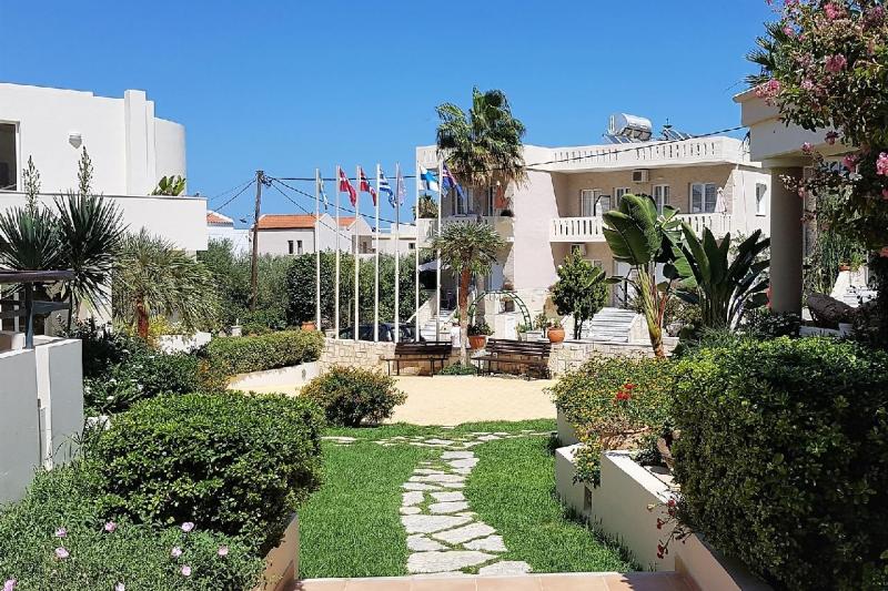 Kréta Platanias utazás Toxo Hotel