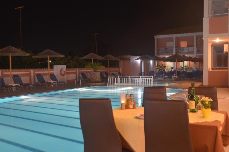 Korfu Sidari utazás Angelina Hotel