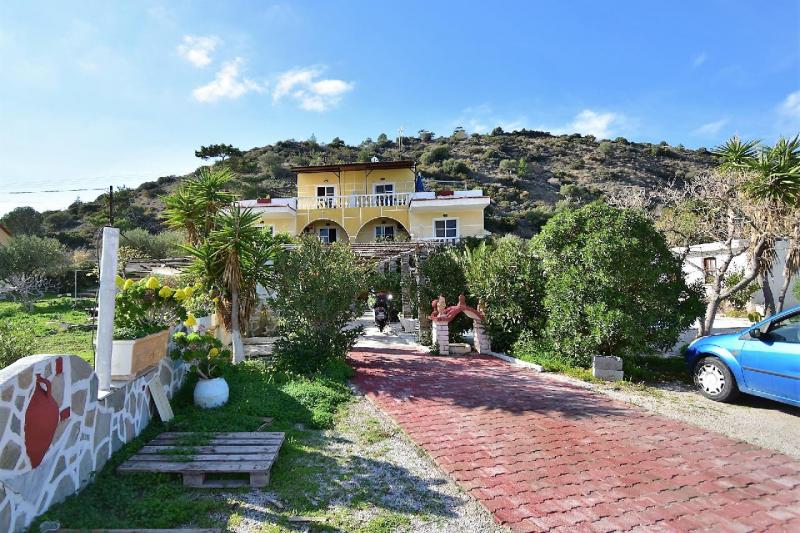 Karpathos utazás Irene Apartmanház