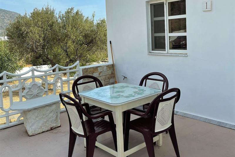 Karpathos utazás Irene Apartmanház