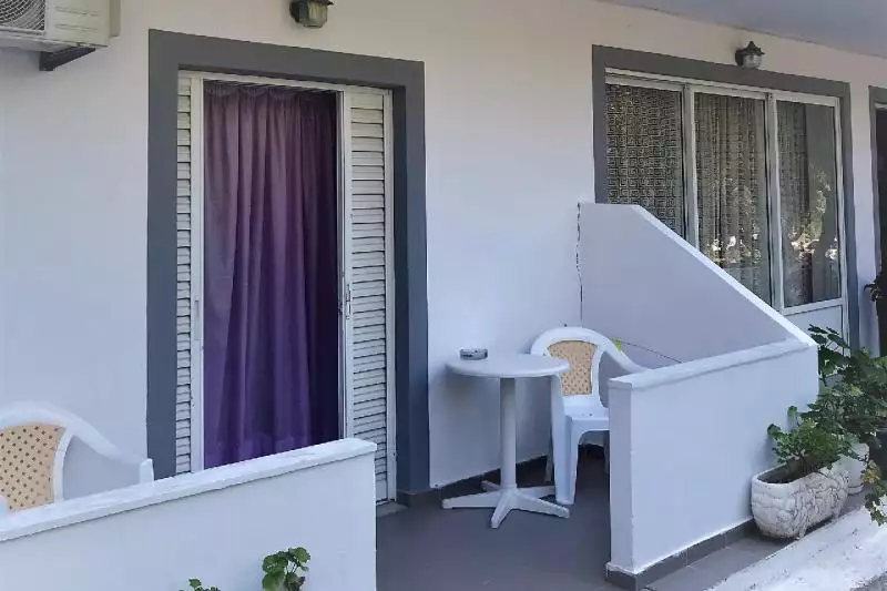 Isola (ex. Justina) Apartmanház Zakynthos Tsilivi