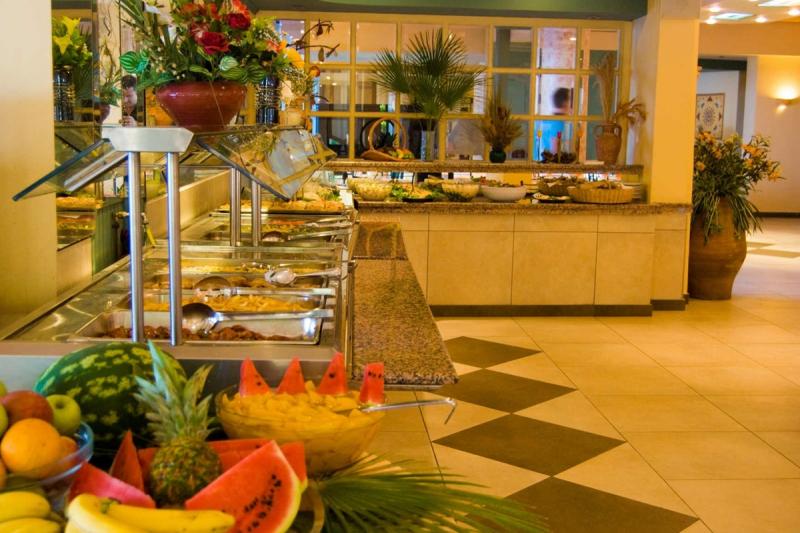 Korfu Benitses utazás Potamaki Beach Hotel