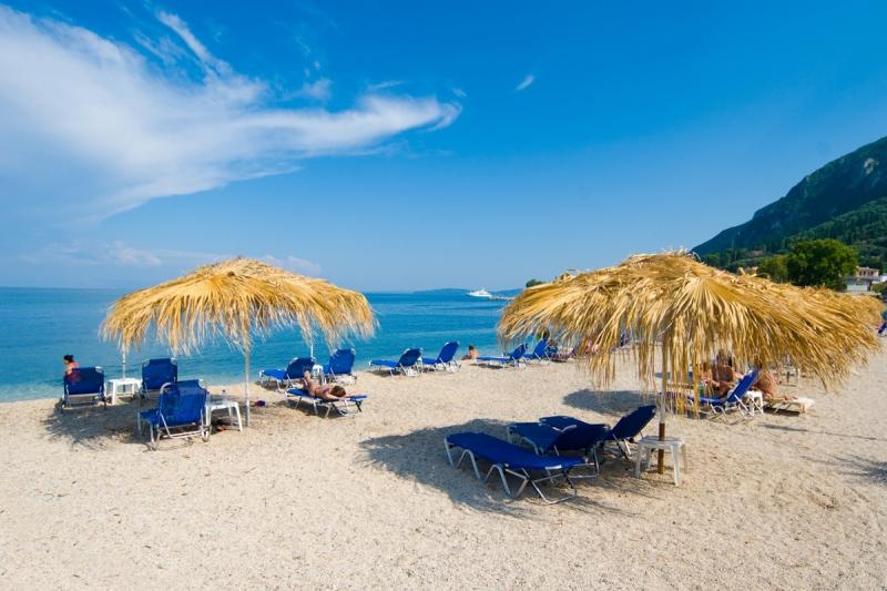 Korfu Benitses utazás Potamaki Beach Hotel