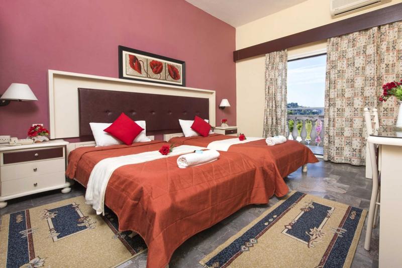 Korfu Benitses utazás Potamaki Beach Hotel