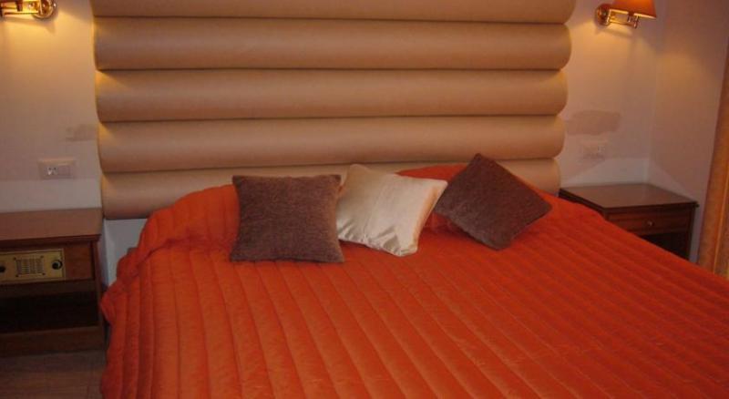 Rodosz Faliraki utazás Rhodian Rose Hotel