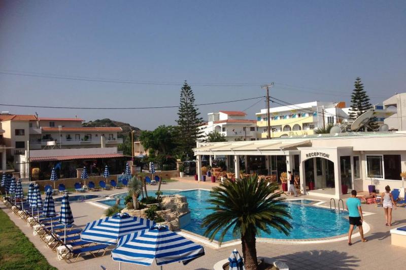 Rodosz Faliraki utazás Rhodian Rose Hotel