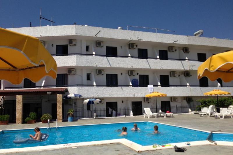 Rodosz utazás Stephanie Apartmanház