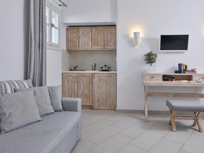 Szantorini Kamari utazás Aegean Plaza