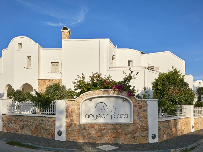 Aegean Plaza Szantorini Kamari