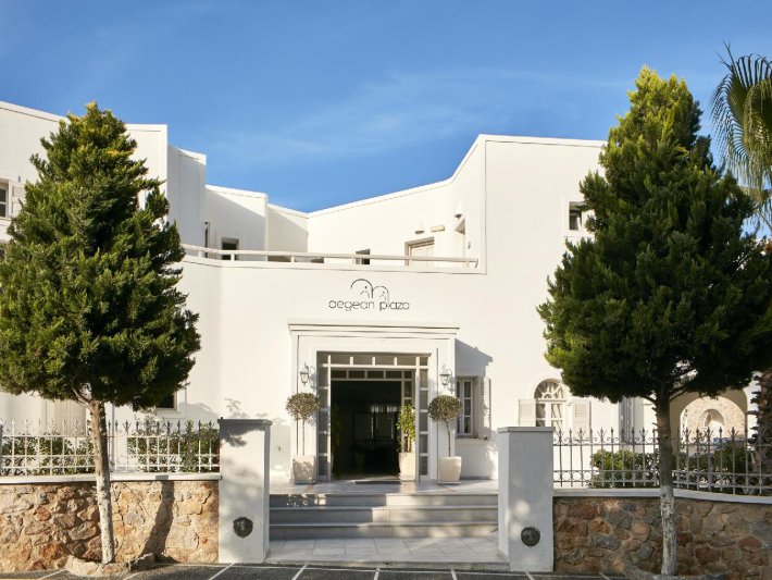 Szantorini Kamari utazás Aegean Plaza