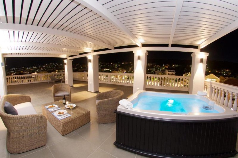 Kefalonia utazás Aenos Hotel