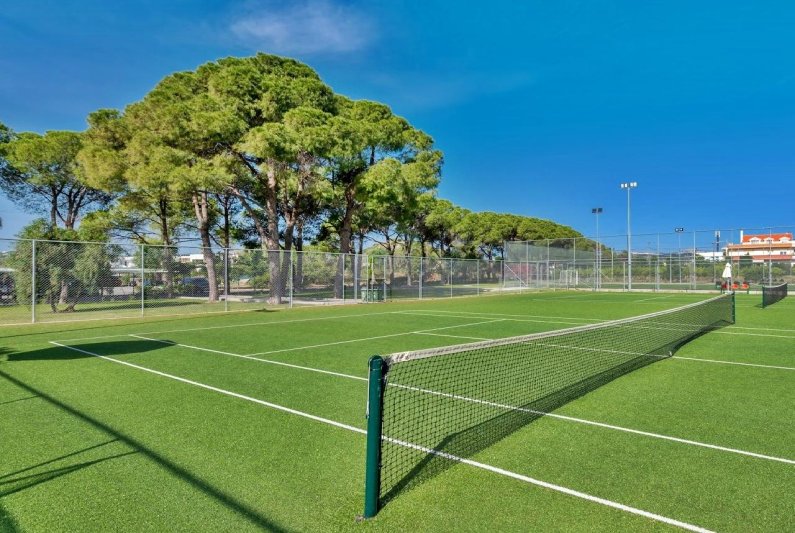 Rodosz Faliraki utazás Apollo Beach Hotel