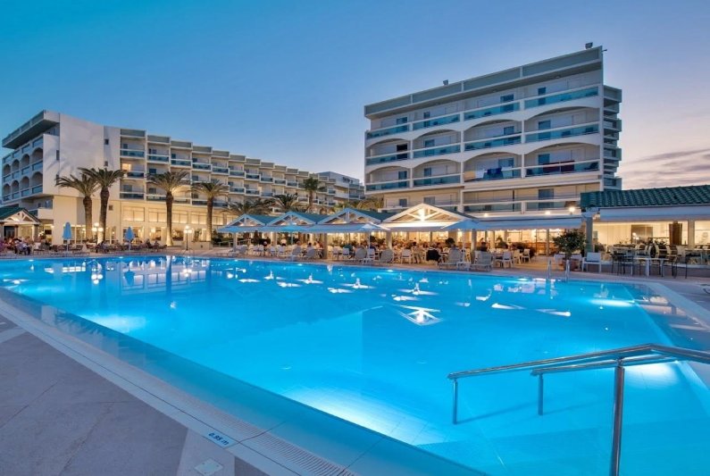 Rodosz Faliraki utazás Apollo Beach Hotel