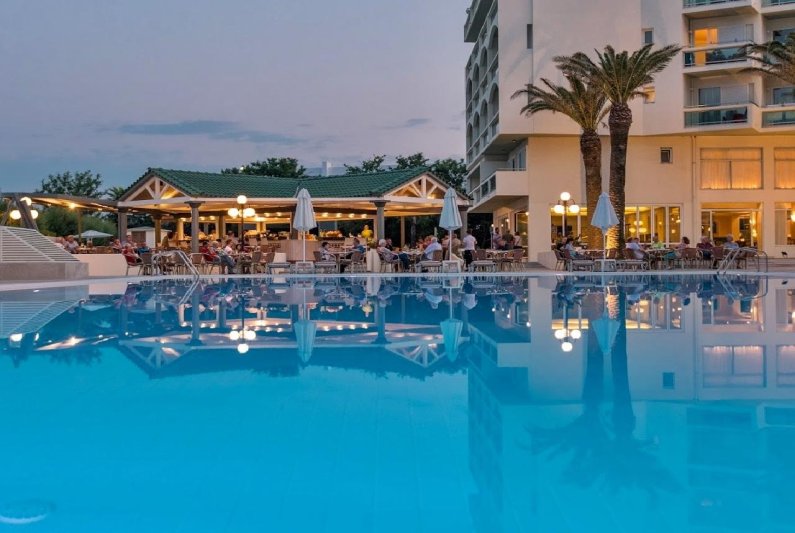 Rodosz Faliraki utazás Apollo Beach Hotel