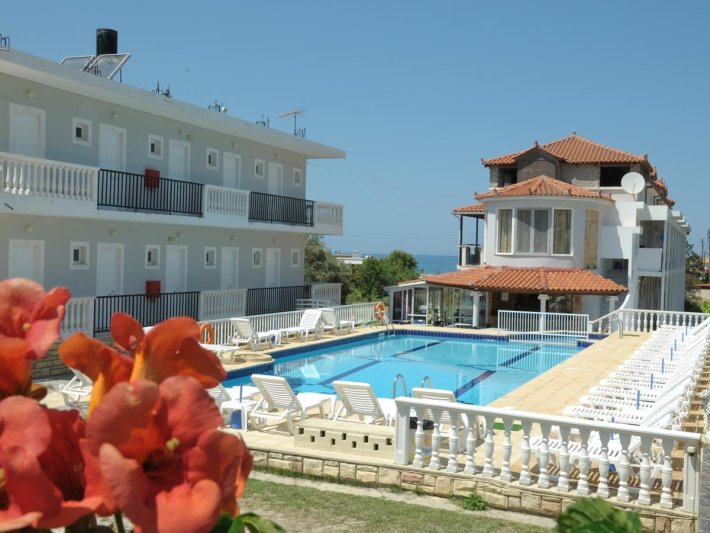 Zakynthos utazás Athina Apartmanház