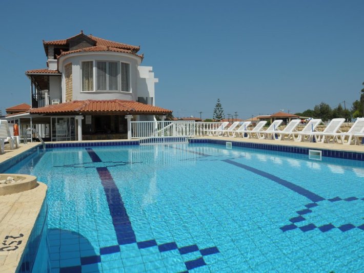 Zakynthos utazás Athina Apartmanház