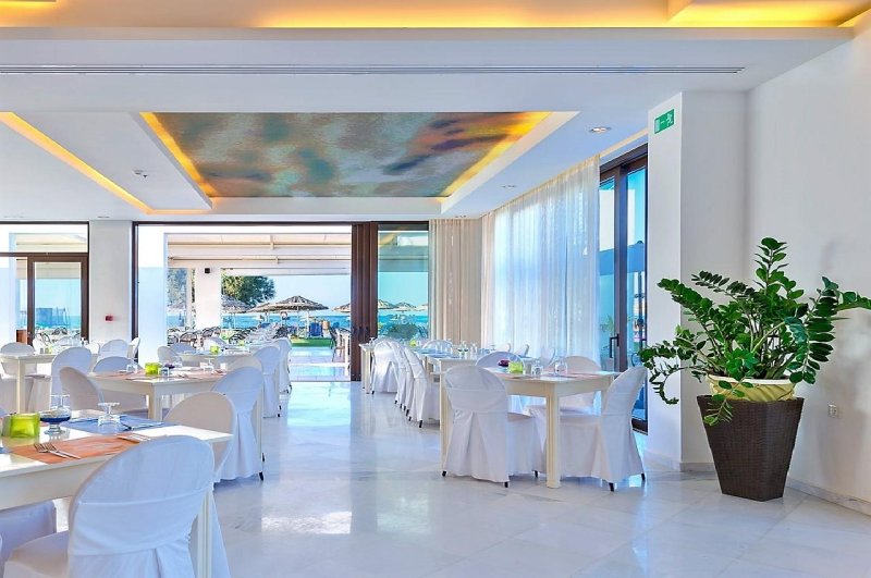 Kréta Platanias utazás Geraniotis Beach Hotel