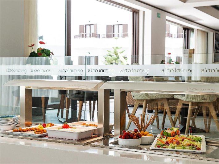 Kréta Platanias utazás Geraniotis Beach Hotel