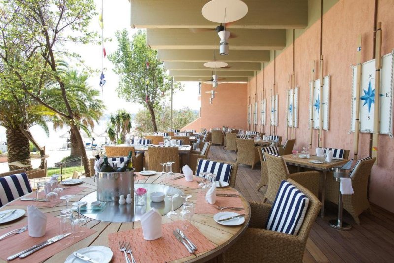 Korfu utazás Kontokali Bay Resort Spa