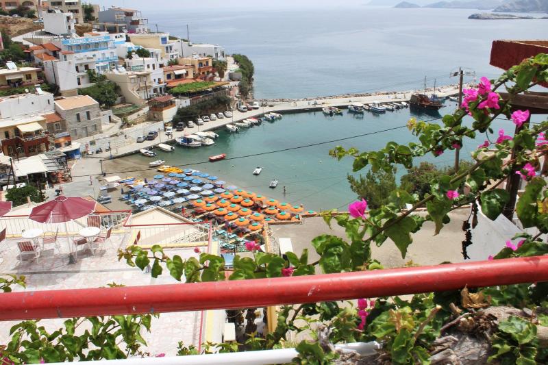 Kréta nyugat utazás Sarlot Apartmanház