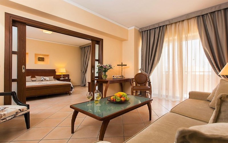 Kréta Rethymno utazás Theartemis Palace