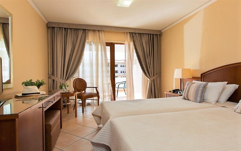 Kréta Rethymno utazás Theartemis Palace