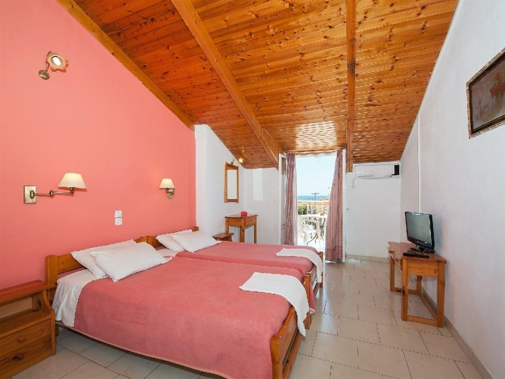Zakynthos Argassi utazás Villa Krinas Apartmanház