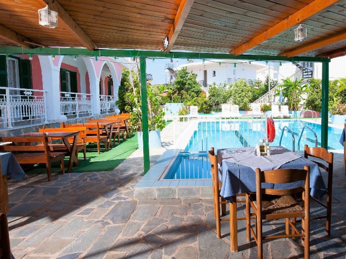 Zakynthos Argassi utazás Villa Krinas Apartmanház