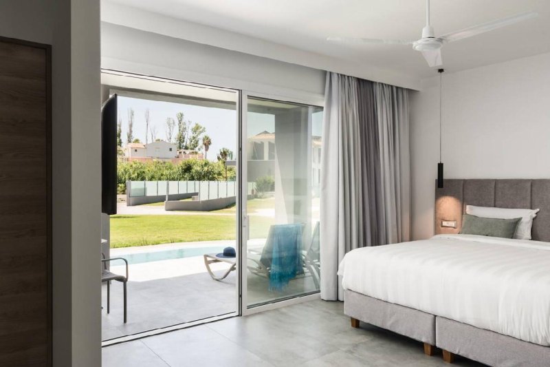 Korfu Acharavi utazás Acharavi Beach Hotel