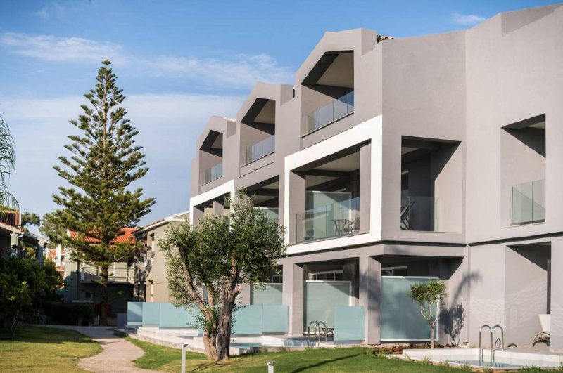 Korfu Acharavi utazás Acharavi Beach Hotel