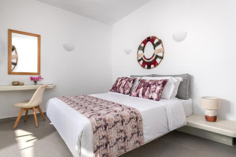 Szantorini Fira utazás Adamant Suites - ADULTS ONLY