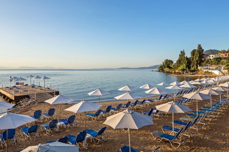 Aeolos Beach Resort Korfu Perama