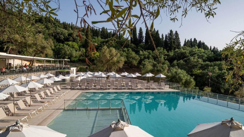 Aeolos Beach Resort Korfu Perama