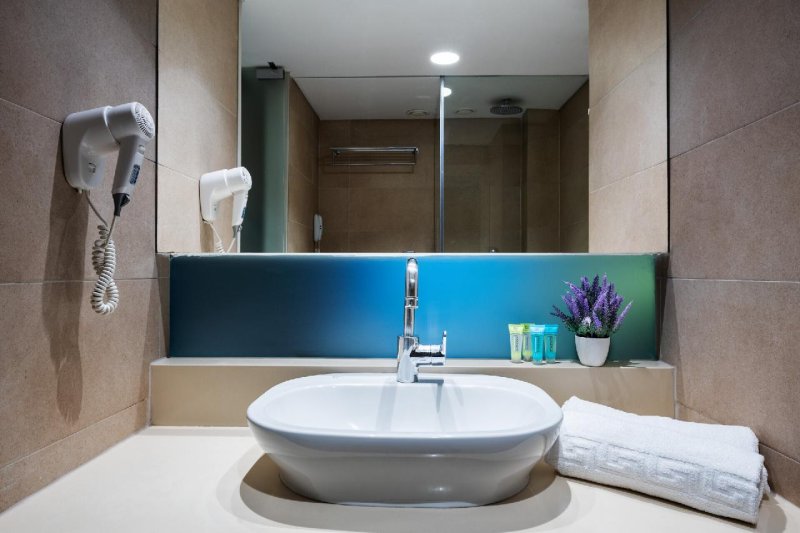 Rodosz utazás Angela Downtown Hotel