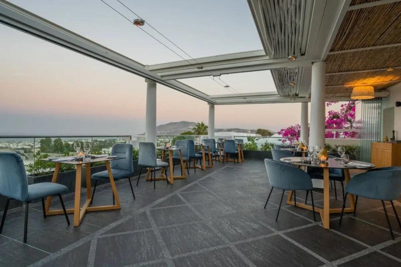 Aressana Spa Hotel & Suites Szantorini