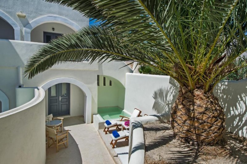 Szantorini Perissa utazás Atlantis Beach Villa