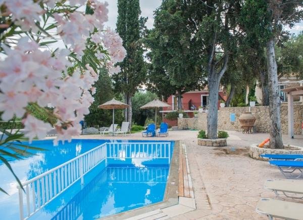Blue Princess Beach Hotel & Suites Korfu Liapades