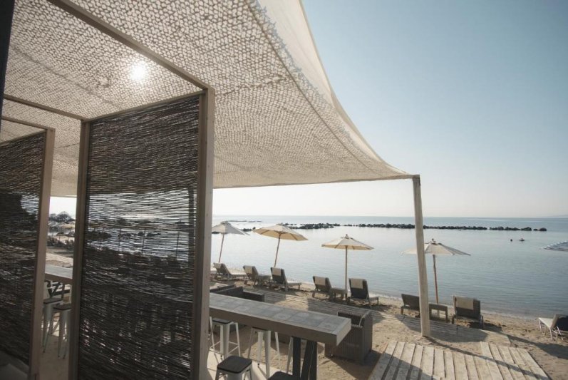 Korfu Kanoni utazás Corfu Holiday Palace