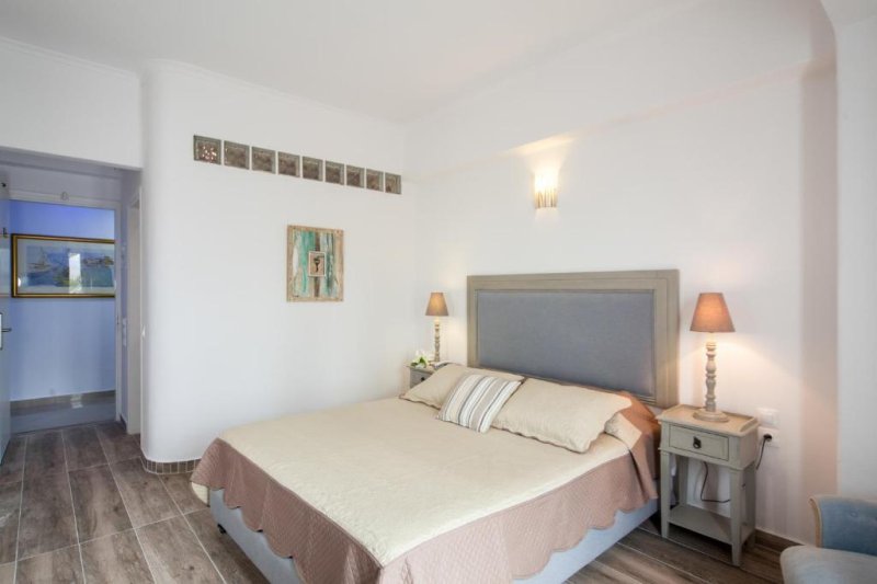 Szantorini Fira utazás Daedalus Hotel