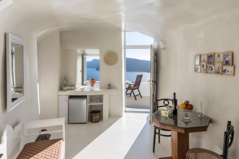 Szantorini Oia utazás Fanari Villas