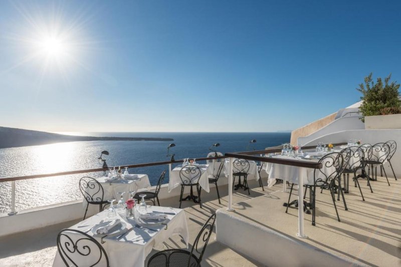 Szantorini Oia utazás Fanari Villas