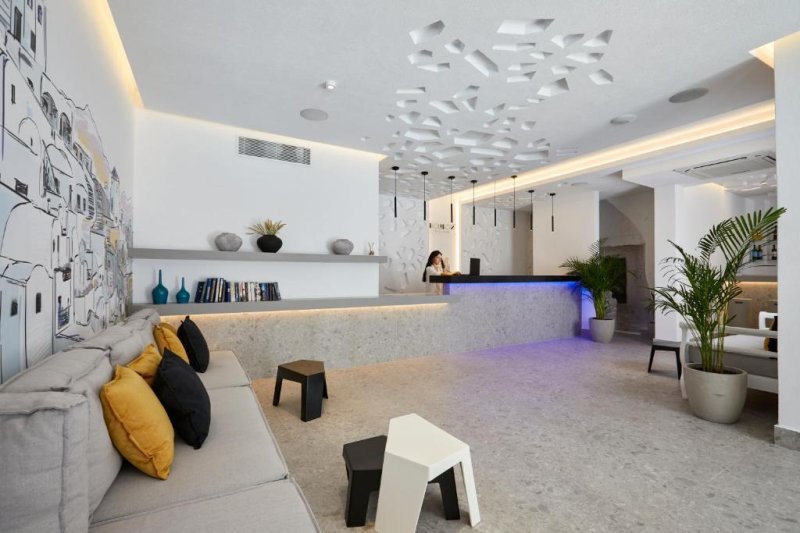 Szantorini Perissa utazás Kouros Village